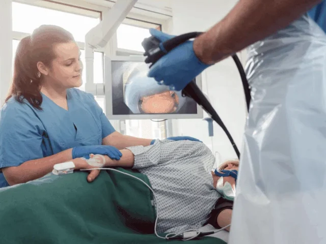 4 Signs You Need Colon Cancer Surgery