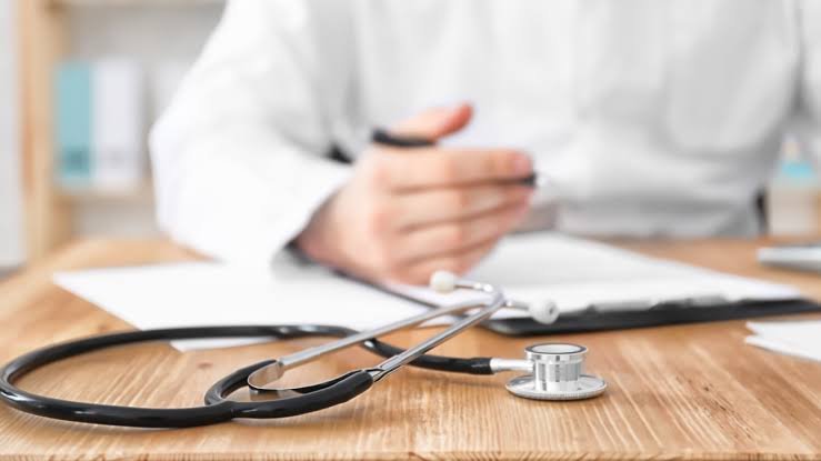 How a Medical Professional Helps After an Auto Accident