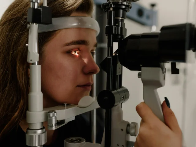 What To Expect From an Eye Doctor Visit
